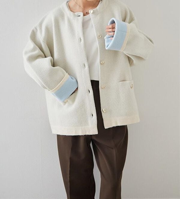 RANAN（ラナン）の「裏配色ゴールド調ボタンニットコーディガン（ニットカーディガン）」｜詳細画像