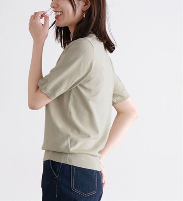 Pierrot（ピエロ）の「【洗濯機で洗える】【ＵＶカット】シルクタッチ半袖ニット（ニット・セーター）」｜詳細画像