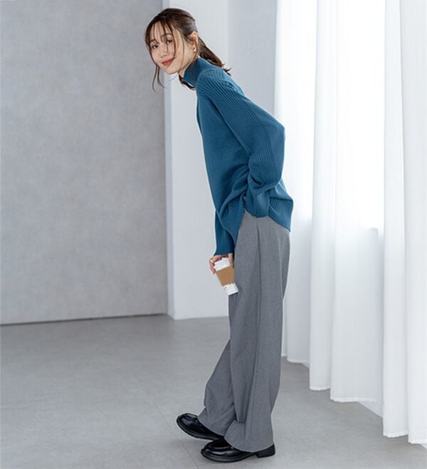 BELLUNA（ベルーナ）の「トレーナーがカジュアルすぎる方に！洗えるリブハイネックニット（ニット・セーター）」｜詳細画像