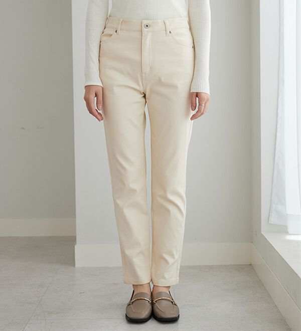 BELLUNA（ベルーナ）の「静電防止！蓄熱綿サテンストレッチカラーパンツ（フルレングスパンツ）」｜詳細画像