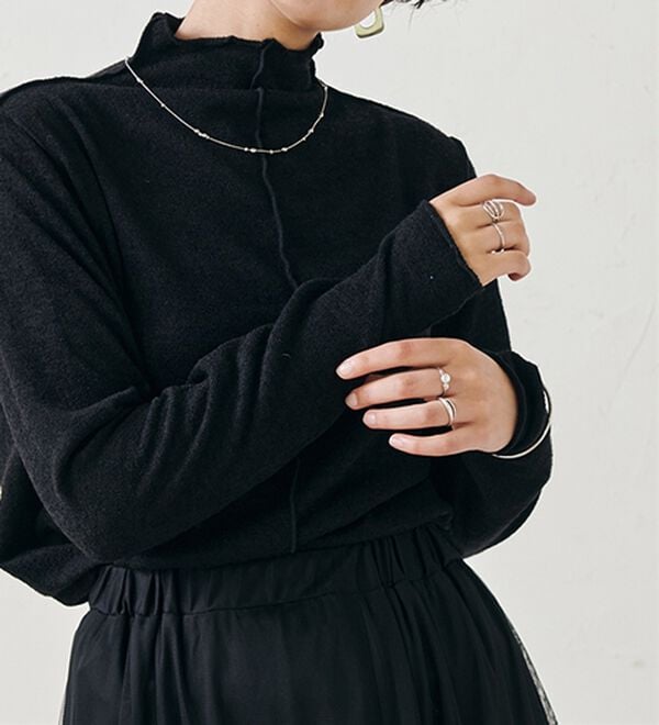 RANAN（ラナン）の「前後２ＷＡＹ！メロウ使いニットソーフリルプルオーバー（カットソー）」｜詳細画像