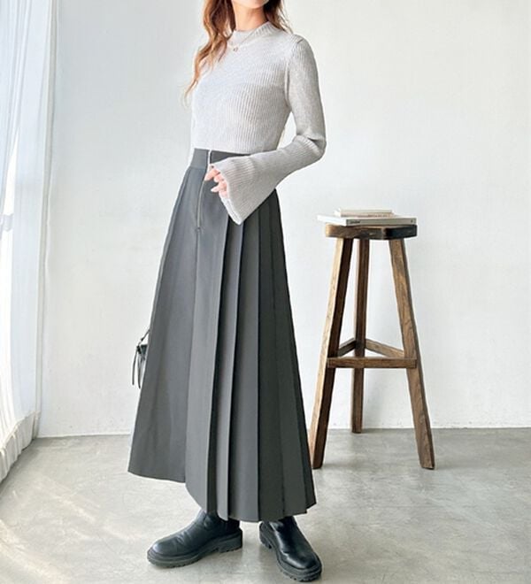 GeeRA（ジーラ）の「フロントファスナープリーツスカート（ロングスカート）」｜詳細画像