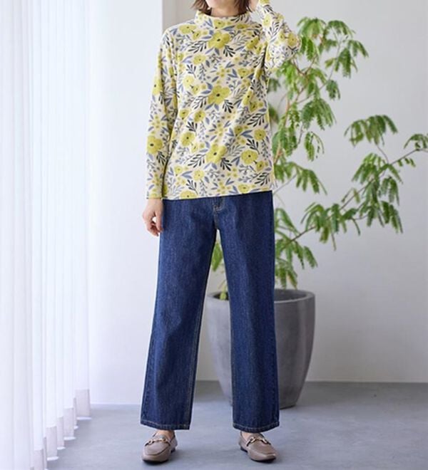 LAVIENNE（ラヴィエンヌ）の「【薄いのに暖かい】薄手ストレッチフリースのプリントハイネック長袖（ニット・セーター）」｜詳細画像