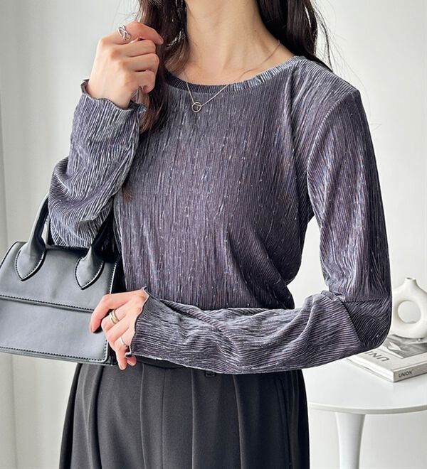 GeeRA（ジーラ）の「ベロアプリーツカットソー（カットソー）」｜詳細画像