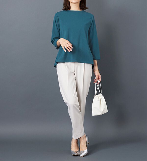 BELLUNA（ベルーナ）の「美人顔バックフレアーブラウス（ブラウス）」｜詳細画像