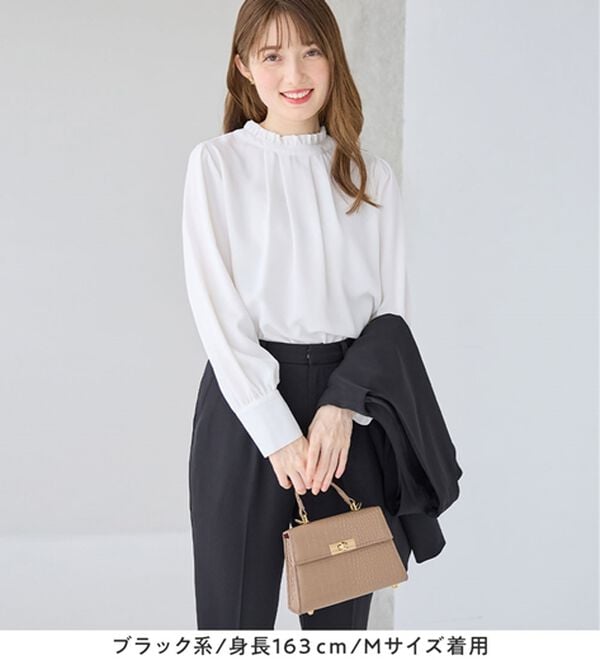 alotta（アロッタ）の「【ブラウス付き３点セット】洗える！美ラインジレセットスーツ（パンツスーツ）」｜詳細画像