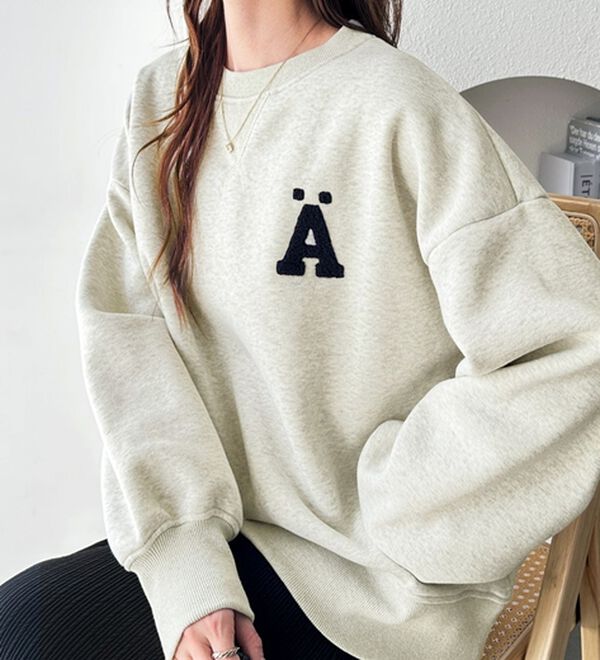 GeeRA（ジーラ）の「サガラ刺繍裏起毛スウェット（トレーナー・スウェット）」｜詳細画像