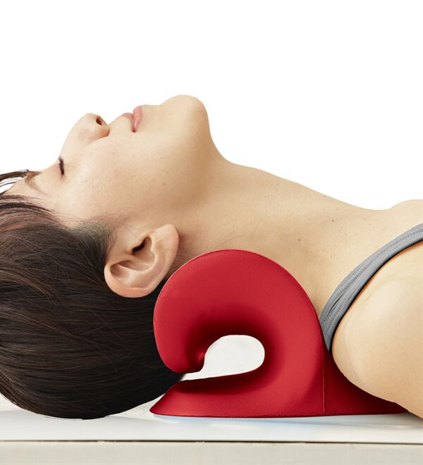 「Cカーブが首肩に効く!寝るだけ簡単ストレッチ（その他美容・健康機器）」｜詳細画像