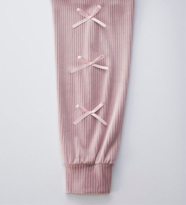 YU'NOW（ユナウ）の「ベロアリボンルームウエア（パジャマ・ルームウェア）」｜詳細画像