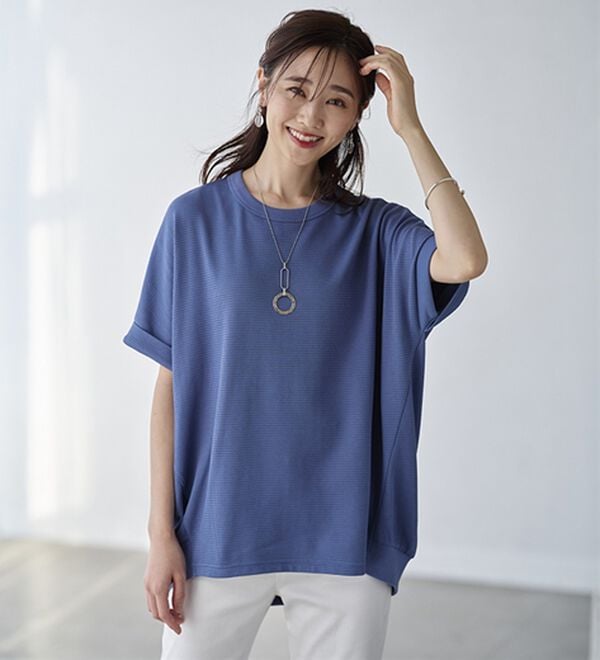BELLUNA（ベルーナ）の「ヒンヤリ！ワッフル素材ゆったりプルオーバー（カットソー）」｜詳細画像