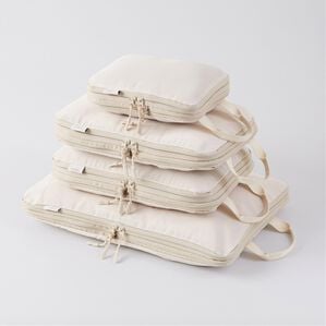iellio（イエリオ）の「圧縮トラベルポーチ４点セット（その他日用品）」｜アイボリーベージュ