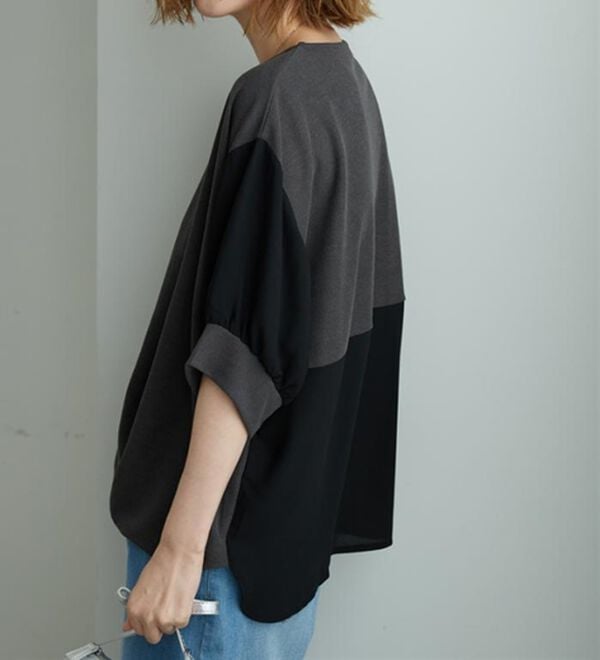 BELLUNA（ベルーナ）の「【新色追加】&ldquo;2点セット&rdquo;ネックレス付！異素材裾タックプルオーバー（カットソー）」｜詳細画像