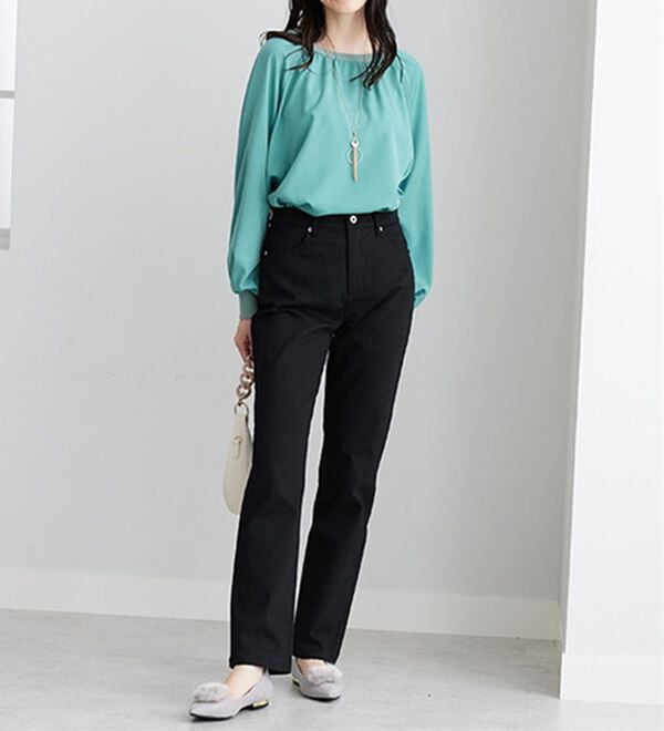 BELLUNA（ベルーナ）の「静電防止！蓄熱綿サテンストレッチカラーパンツ（フルレングスパンツ）」｜詳細画像