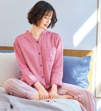 LAVIENNE（ラヴィエンヌ）の「【オーガニックコットン使用】綿１００％Ｗガーゼのルームパジャマ（パジャマ・ルームウェア）」
