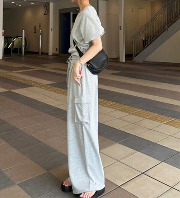 GeeRA（ジーラ）の「カーゴスウェットパンツ（その他パンツ）」｜詳細画像