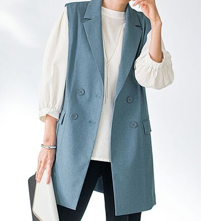 BELLUNA（ベルーナ）の「コーデの主役！麻調素材カラージレ（ジレ）」