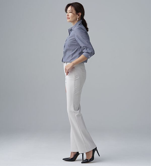 BELLUNA（ベルーナ）の「すっきり伸びる！ハイテンション美脚パンツ　ブーツカット（フルレングスパンツ）」｜詳細画像