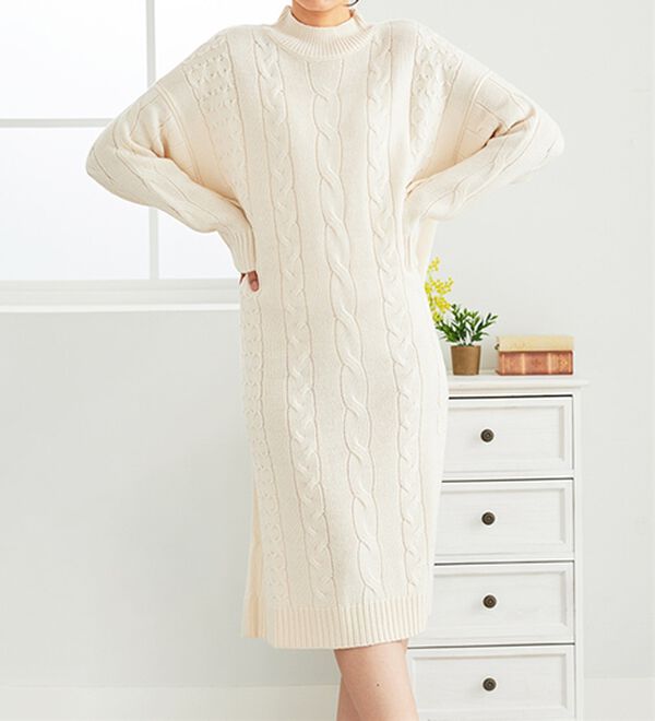 BELLUNA（ベルーナ）の「ケーブル柄ロング丈ニットワンピース（ニットワンピース）」｜詳細画像