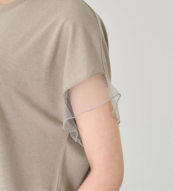 alotta（アロッタ）の「１枚でこなれ感！袖チュールデザイン綿混Ｔシャツ（Tシャツ）」｜詳細画像