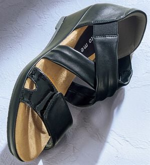 ルフラン（ルフラン）の「らくちんフィットサンダル（サンダル・ミュール）」｜ブラック