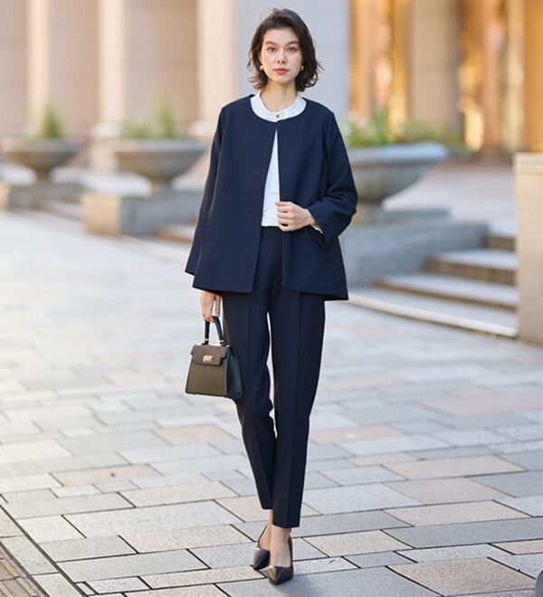 GeeRA（ジーラ）の「【２点セット】フレアーラインジャケットセットアップスーツ（パンツスーツ）」｜詳細画像