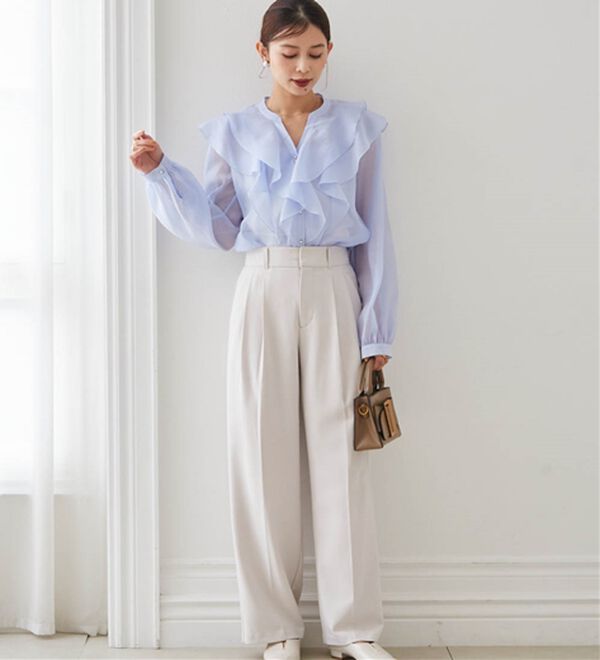 RANAN（ラナン）の「ラッフルフリルシアーキーネックブラウス（ブラウス）」｜詳細画像