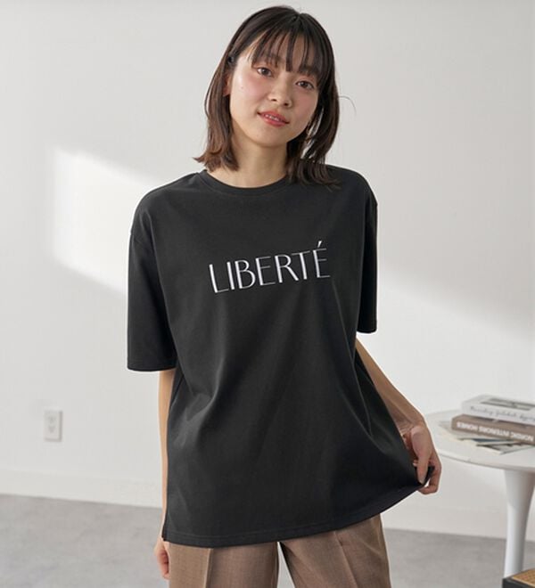 BELLUNA（ベルーナ）の「汗ジミ対策！よれない大人のプリントＴシャツ（Tシャツ）」｜詳細画像