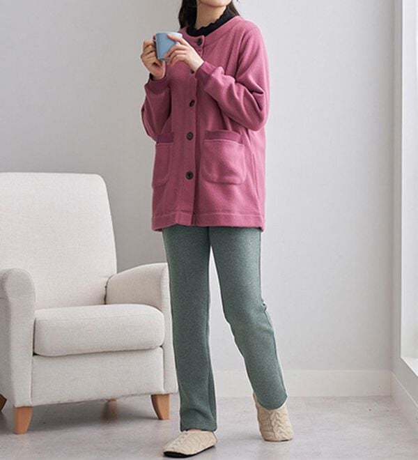 BELLUNA（ベルーナ）の「まるではく毛布！静電防止付裏ファーイージーパンツ（フルレングスパンツ）」｜詳細画像