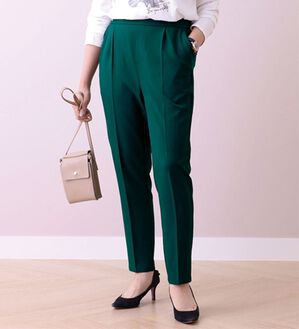 BELLUNA（ベルーナ）の「サラサラ美脚テーパードパンツ（テーパードパンツ）」｜ブルーグリーン