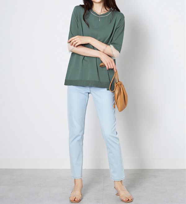 BELLUNA（ベルーナ）の「袖シアーラメ入りニットプルオーバー（ニット・セーター）」｜詳細画像