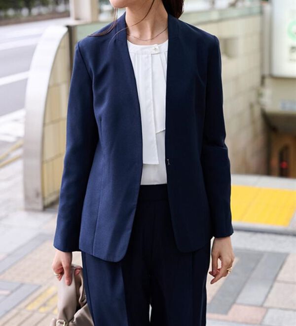 RANAN（ラナン）の「【選べる衿】洗える！春夏ロングシーズン着用可能ベーシック２点ライトスーツ（パンツスーツ）」｜詳細画像