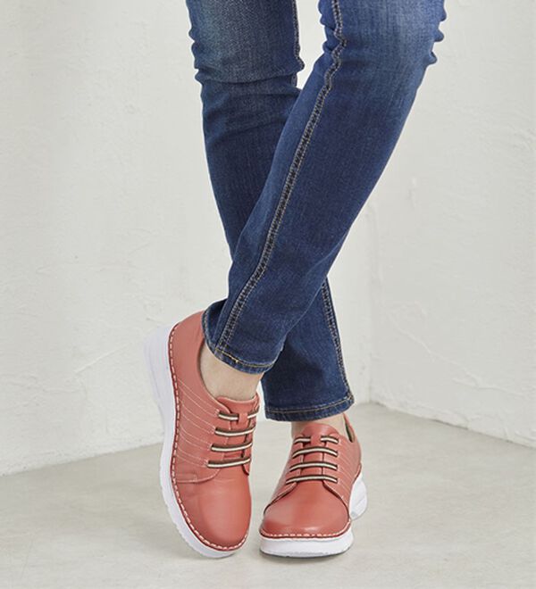 ルフラン（ルフラン）の「ｔｏ　ｂｅ　ｃｏｎｔｉｎｕｅｄ　４Ｅ山羊革ステッチデザイン甲ゴムシューズ（スニーカー）」｜詳細画像