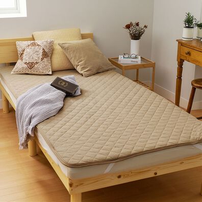 iellio（イエリオ）の「タオル地が気持ちいい！綿１００％敷パッド＜オールシーズン・天然素材・洗える・乾きやすい＞（敷パッド）」