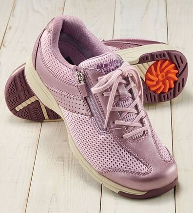 BELLUNA（ベルーナ）の「膝サポートアサヒメディカルウォーク牛革靴（スニーカー）」