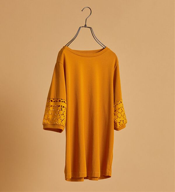 BELLUNA（ベルーナ）の「袖レース切替デザインプルオーバー（カットソー）」｜詳細画像