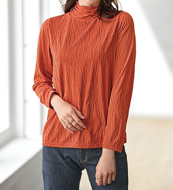 BELLUNA（ベルーナ）の「インナーで色差しジャカードプルオーバー（カットソー）」｜オレンジ