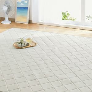 iellio（イエリオ）の「ひんやりもちもちで触れたくなる　洗えるラグ＜低反発・滑りにくい・接触冷感・防ダニ・カーペット・１．５畳・２畳・３畳＞（ラグ）」｜詳細画像