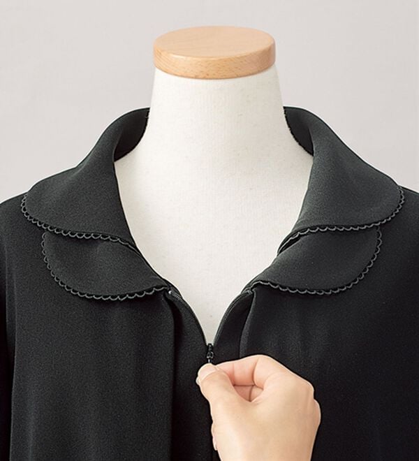 BELLUNA（ベルーナ）の「洗えるストレッチ素材！ゆったりチュニックセットアップ（ブラックフォーマル（喪服・礼服））」｜詳細画像