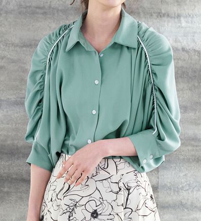 RANAN（ラナン）の「シャドーストライプギャザーシャツ（アンサンブル）」