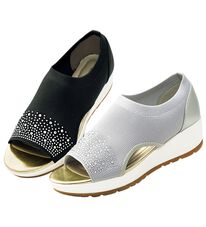 BELLUNA（ベルーナ）の「きらめきビジューのニットウェッジサンダル（サンダル・ミュール）」