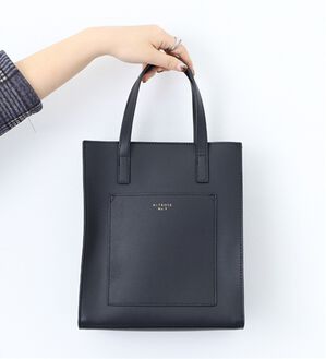 BELLUNA（ベルーナ）の「スクエアー型トートバッグ（その他バッグ）」｜黒