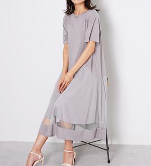 BELLUNA（ベルーナ）の「【Ｌａｇｒｉｌｕａ】裾チュール切替ロング丈ワンピース（カットソーワンピース）」｜グレージュ