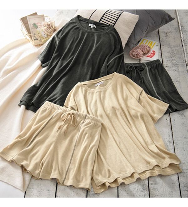 YU'NOW（ユナウ）の「【上下２点セット】ひんやりとろけるレーヨンブレンドパイルパジャマ（パジャマ・ルームウェア）」｜詳細画像