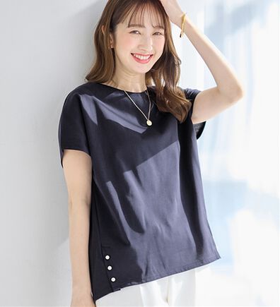 alotta（アロッタ）の「ひんやり裾パールデザインＴシャツ（カットソー）」