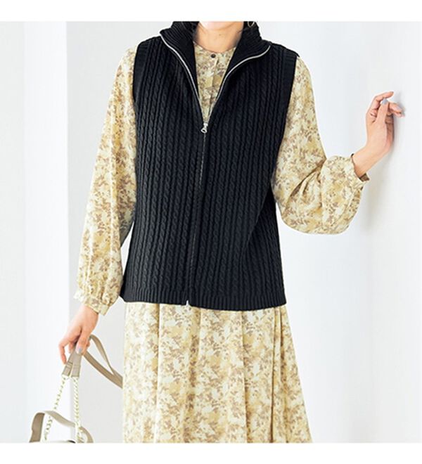 VINNO（ヴィノ）の「＜日本製＞ジップデザインニットベスト（ベスト）」｜詳細画像