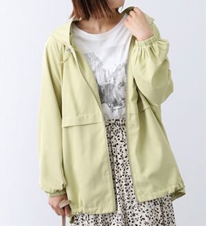 BELLUNA（ベルーナ）の「スピンドル使いフードブルゾン（ブルゾン）」｜イエロー