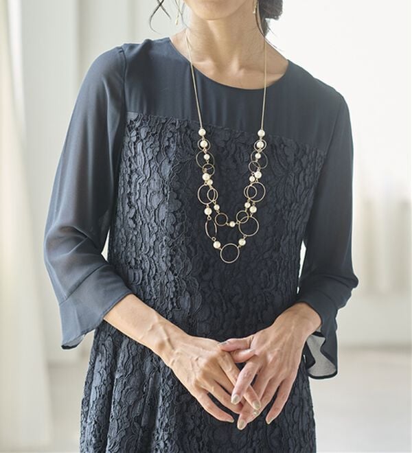 BELLUNA（ベルーナ）の「シャンタン素材ノーカラージャケットレースワンピースアンサンブル（ワンピースセットスーツ）」｜詳細画像