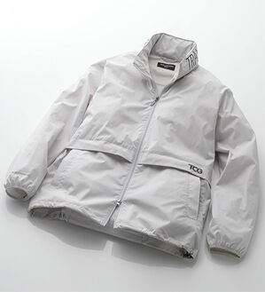「＜トランスコンチネンツゴルフ＞着たままスイング「伸」ウインドジャケット（メンズジャケット）」｜シルバーグレー