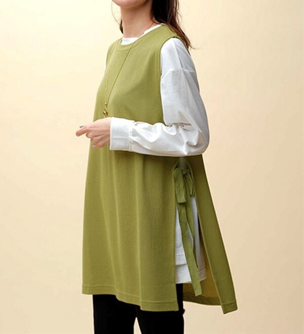 BELLUNA（ベルーナ）の「あぜ素材サイドリボン使いベストアンサンブル（アンサンブル）」｜詳細画像