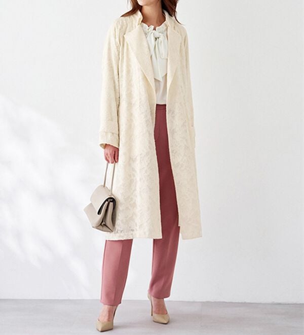 BELLUNA（ベルーナ）の「花柄カットジャカードトレンチコート（ロングコート）」｜詳細画像